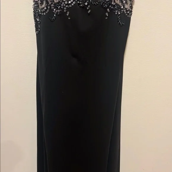 NWT Girlfriendz Elegant Black and Silver Evening Dress Size 8 - Picture 5 of 8